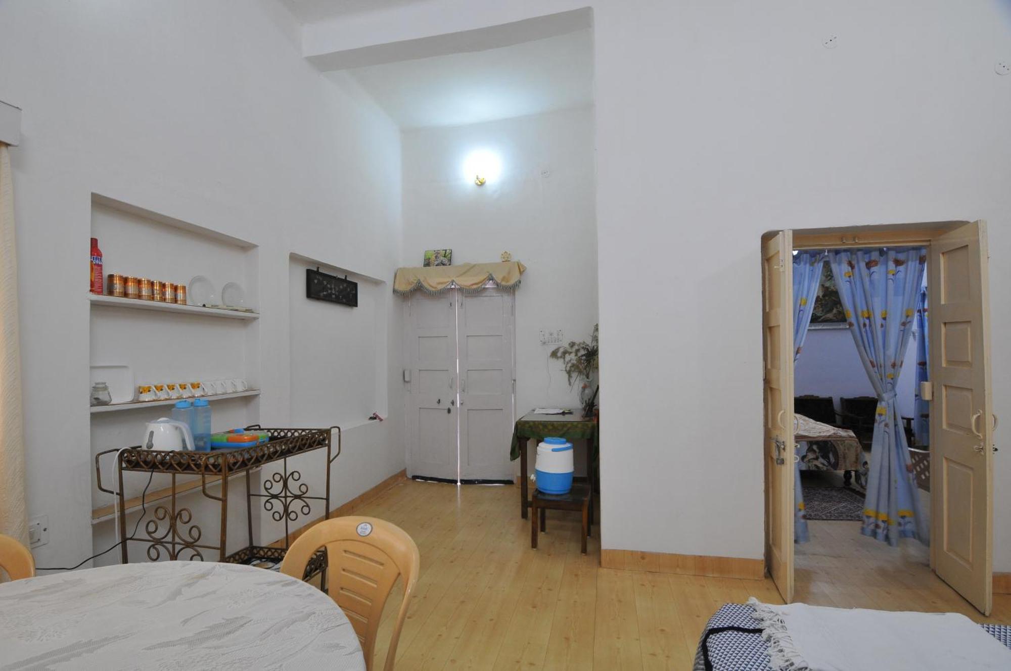 Jheelam Homestay Bhopal Eksteriør bilde